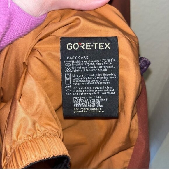 REI Co-Op Insulated Rain Jacket With A Hood Size XS - Picture 6 of 7